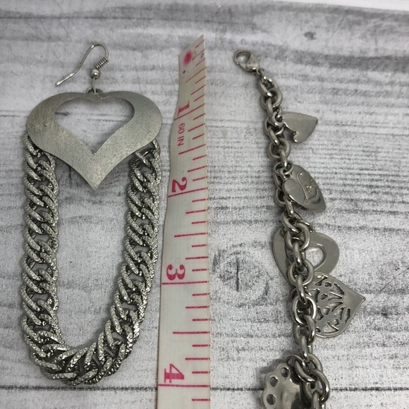 BUNDLE lot 2 heart shape urban romantic earrings and charm bracelet jewelry set. - Picture 6 of 6
